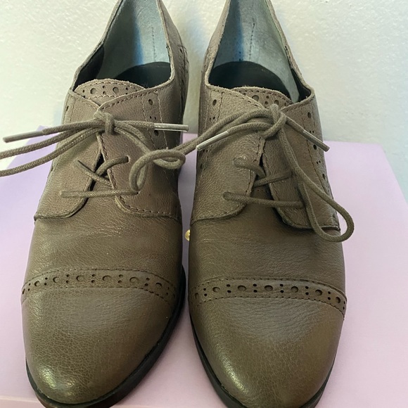 ♥️ SALE ✅ FRANCO SARTO SHOES 👞 ♥️ - Picture 1 of 7